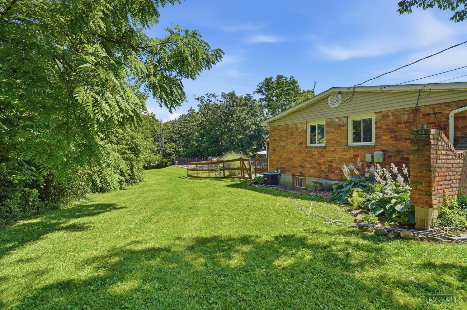 839 Brookcrest Drive