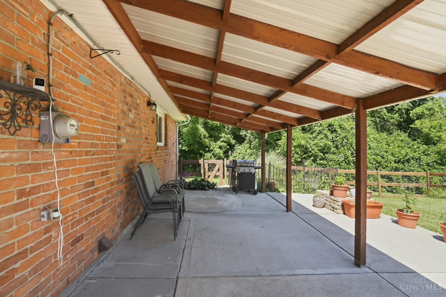 839 Brookcrest Drive