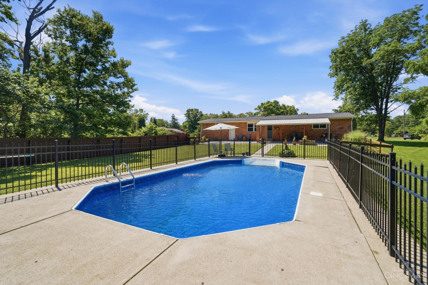 839 Brookcrest Drive
