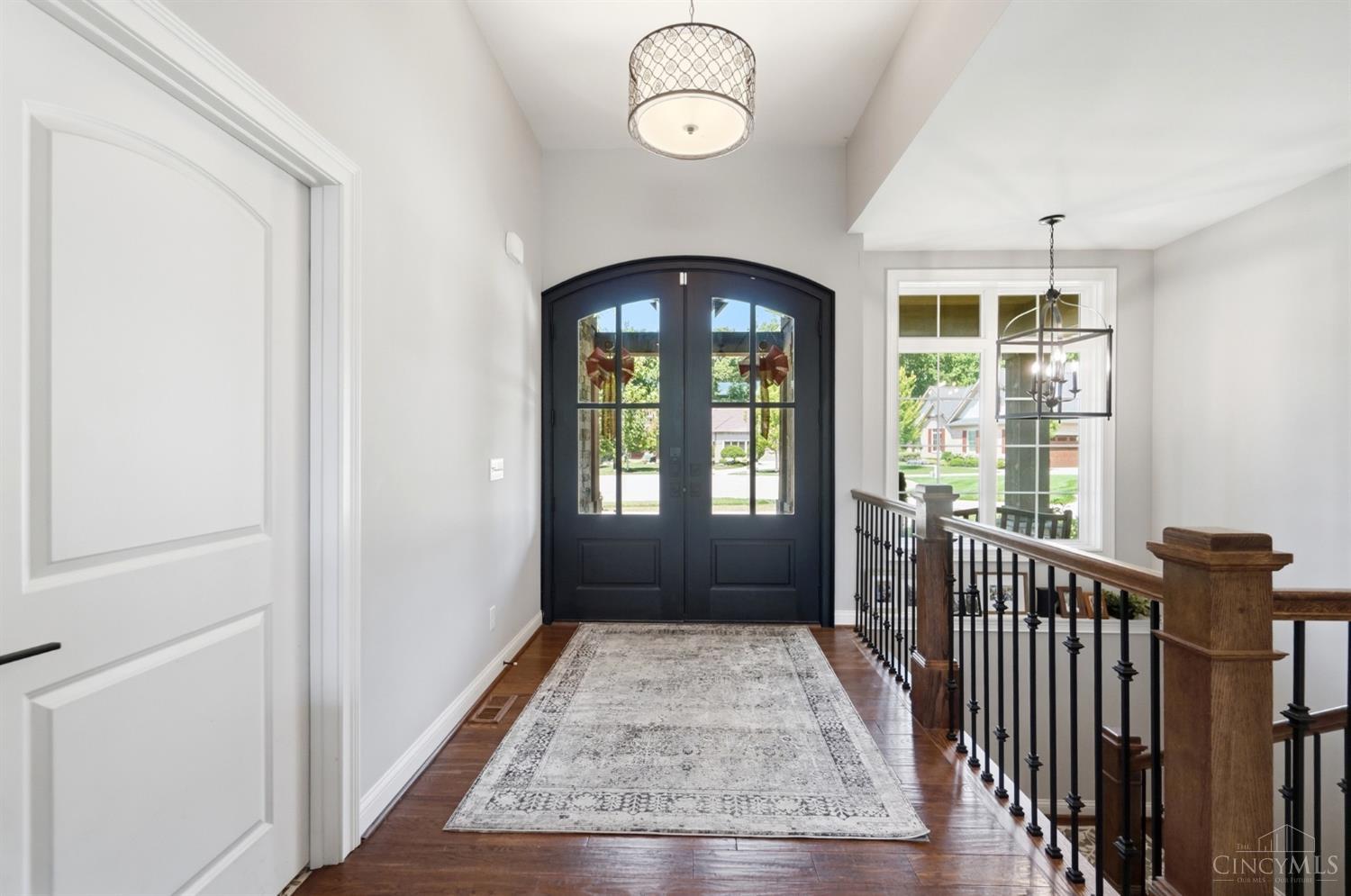 7524 Grand River Court
