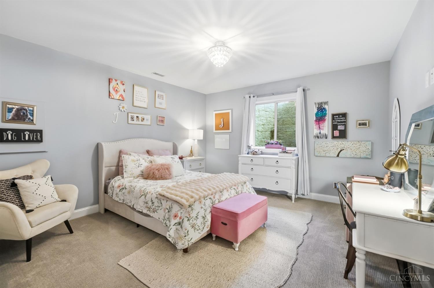 7524 Grand River Court