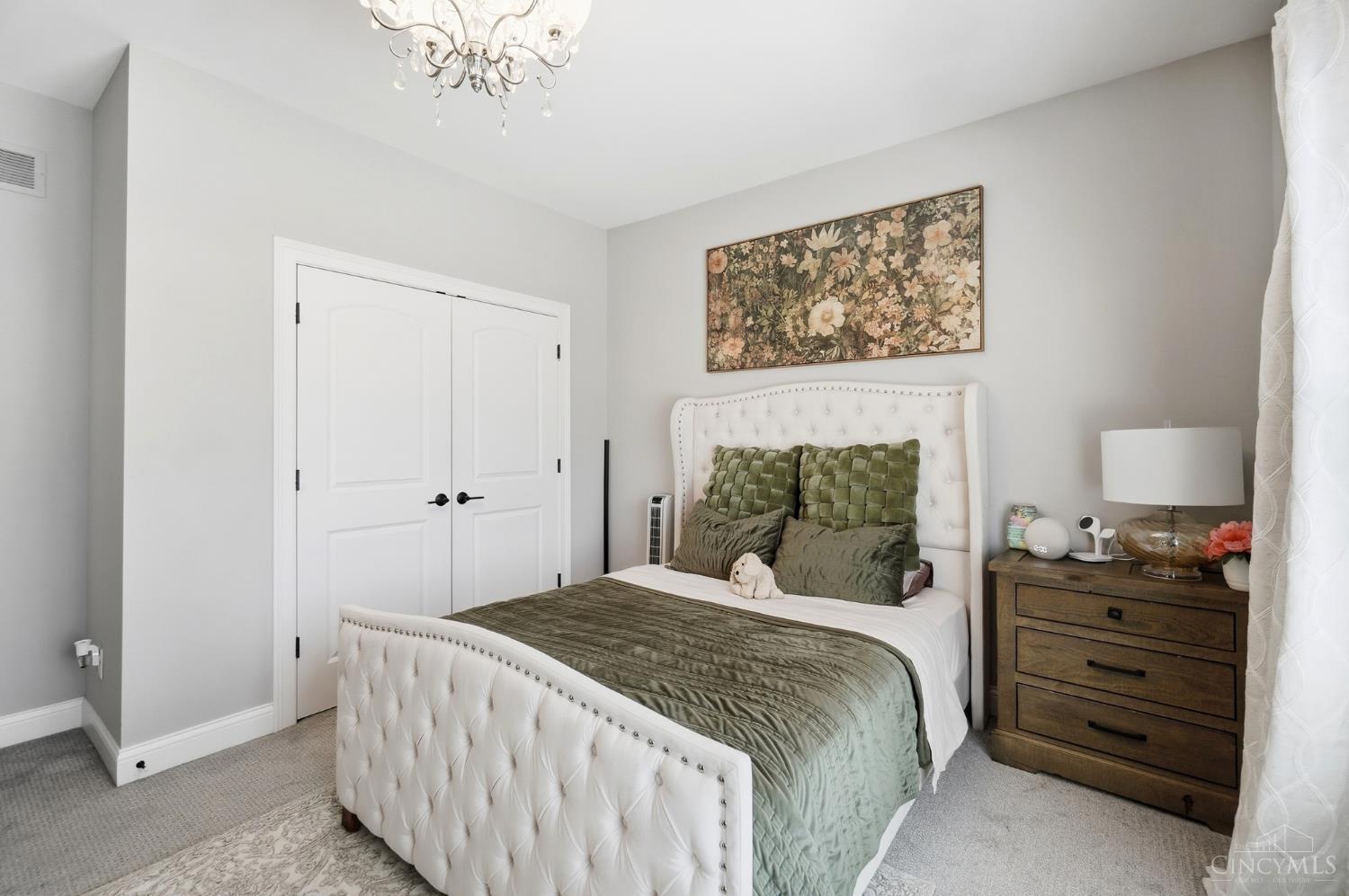 7524 Grand River Court