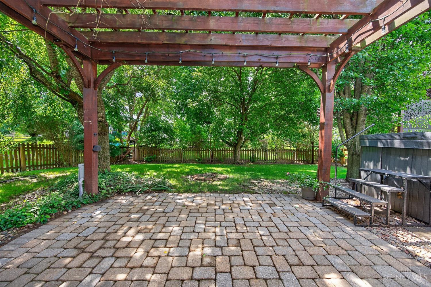218 Heffron Circle