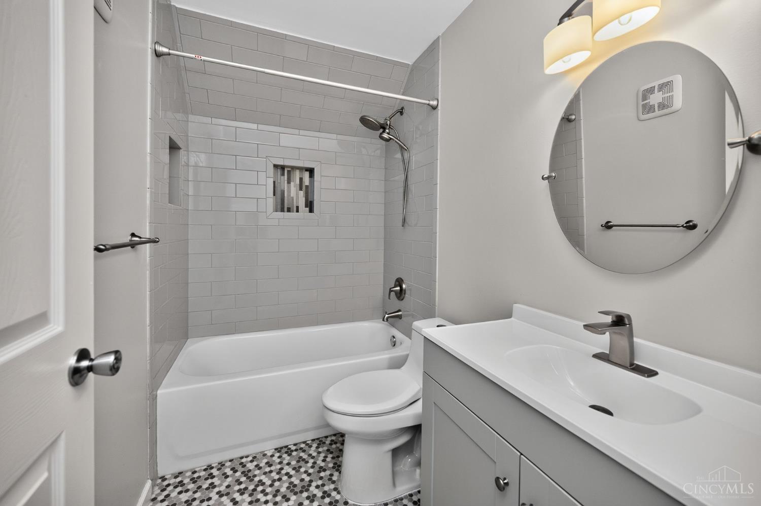 2254 Candlemakers Lane