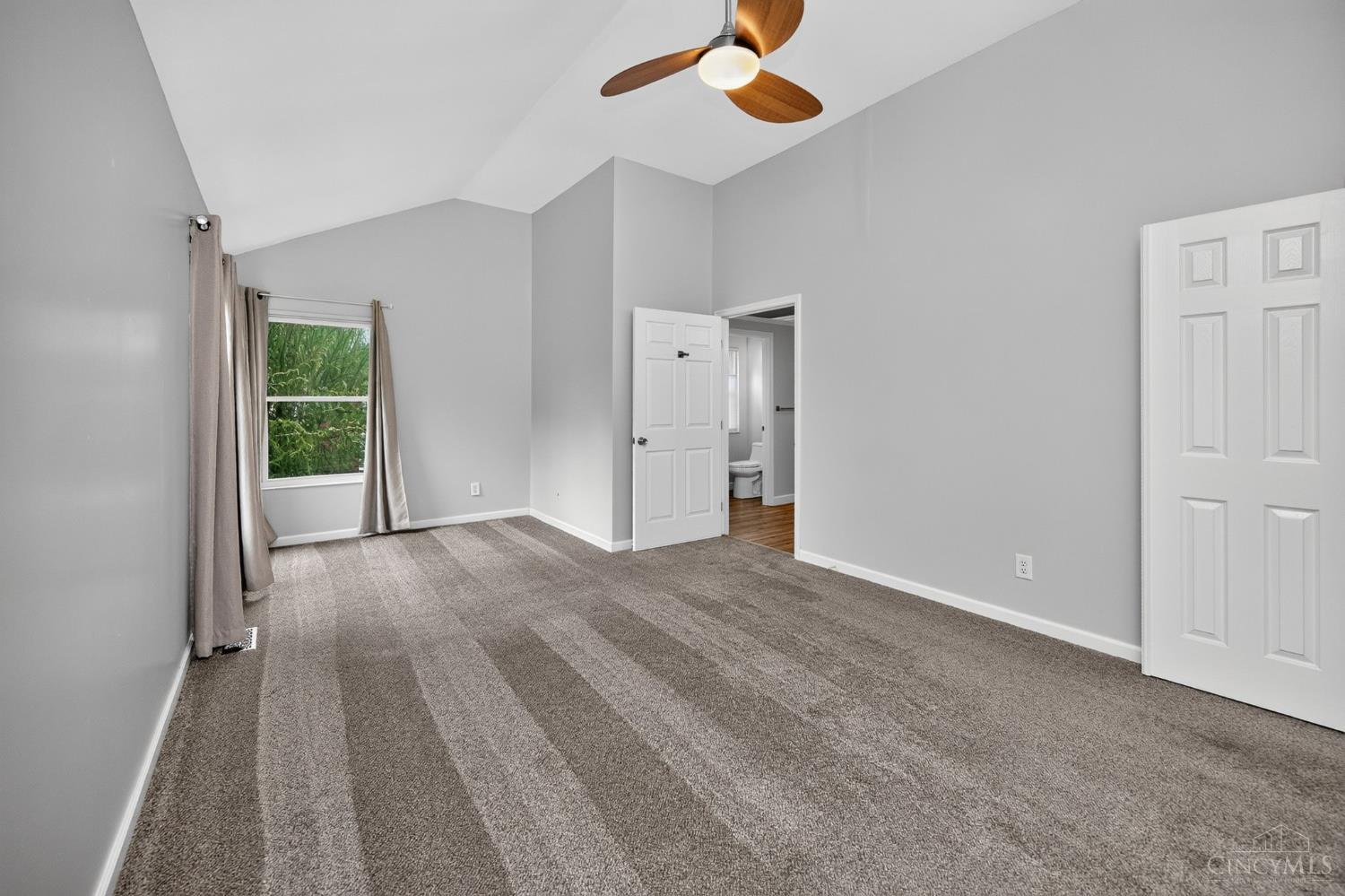 2254 Candlemakers Lane