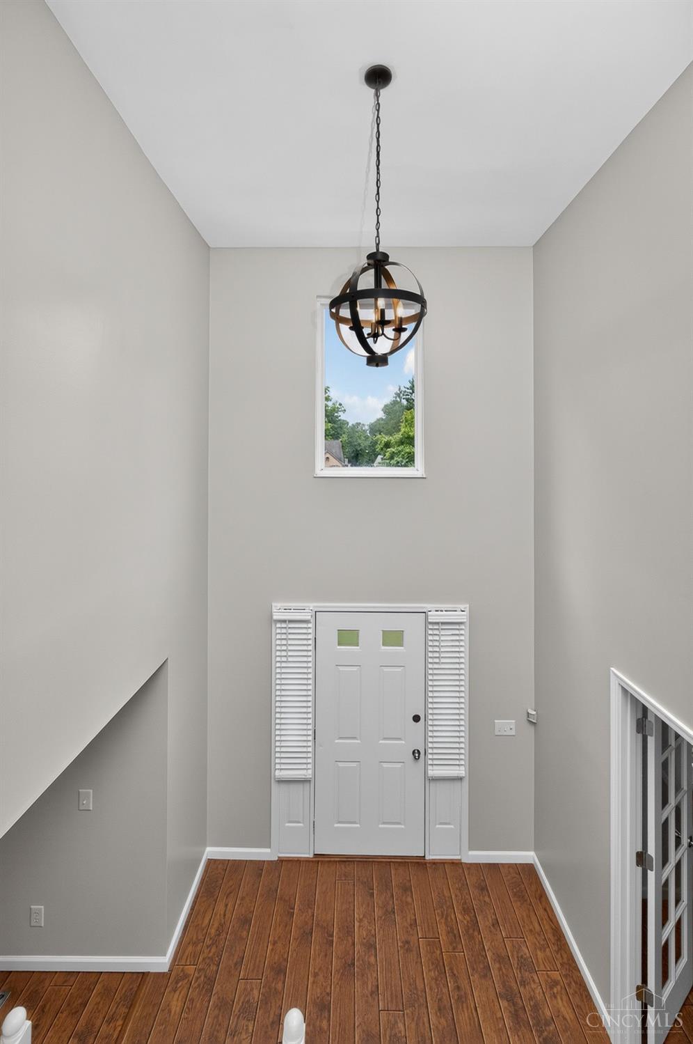 2254 Candlemakers Lane