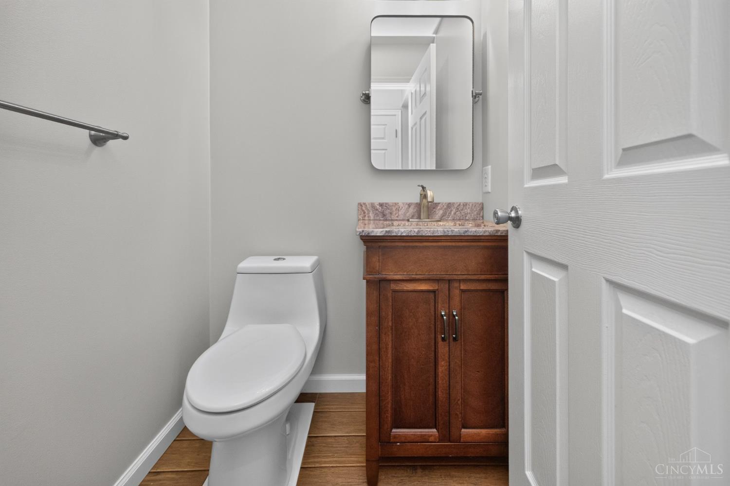 2254 Candlemakers Lane