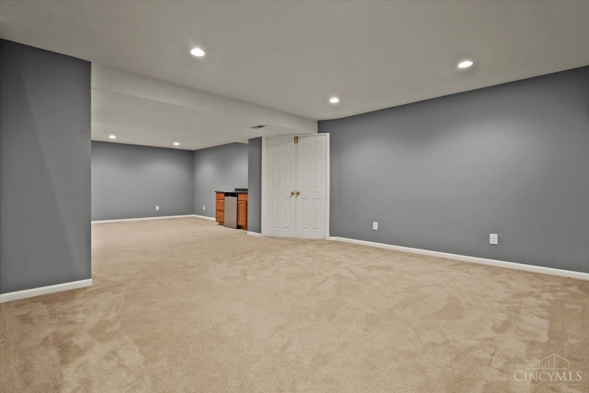 11950 Fallcreek Lane