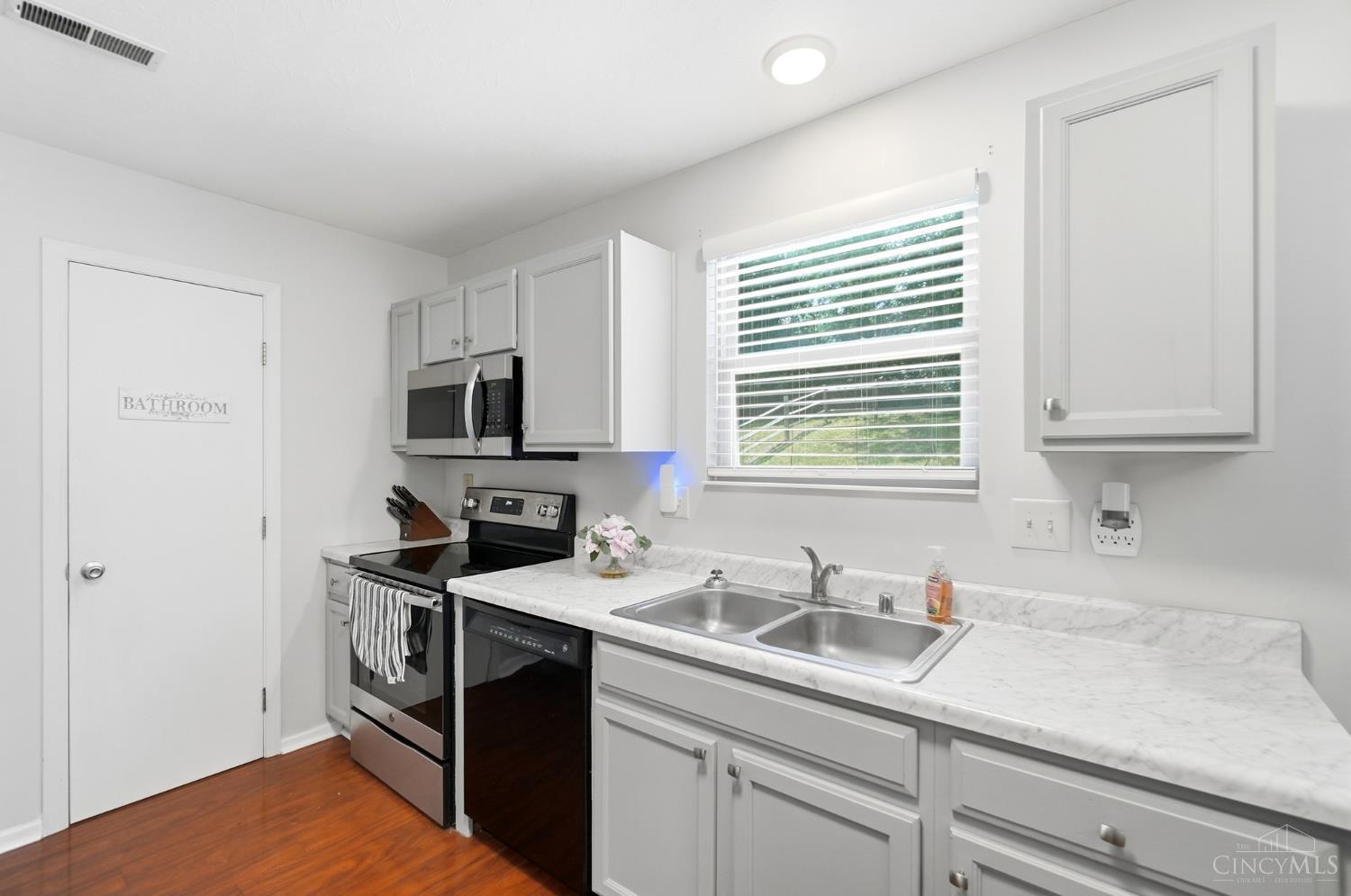 2078 Riverwood Trail