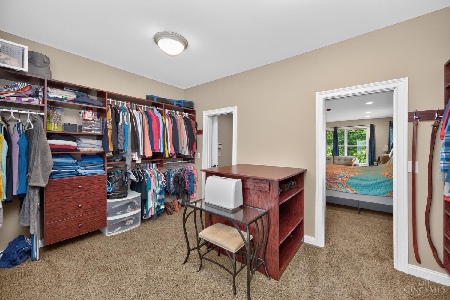 1723 Laurel Glen Court