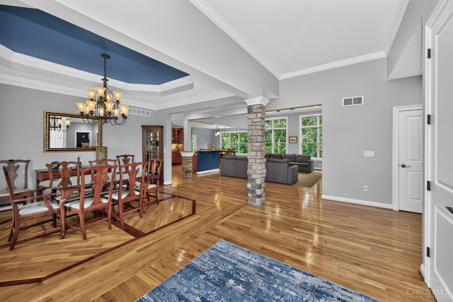 1723 Laurel Glen Court
