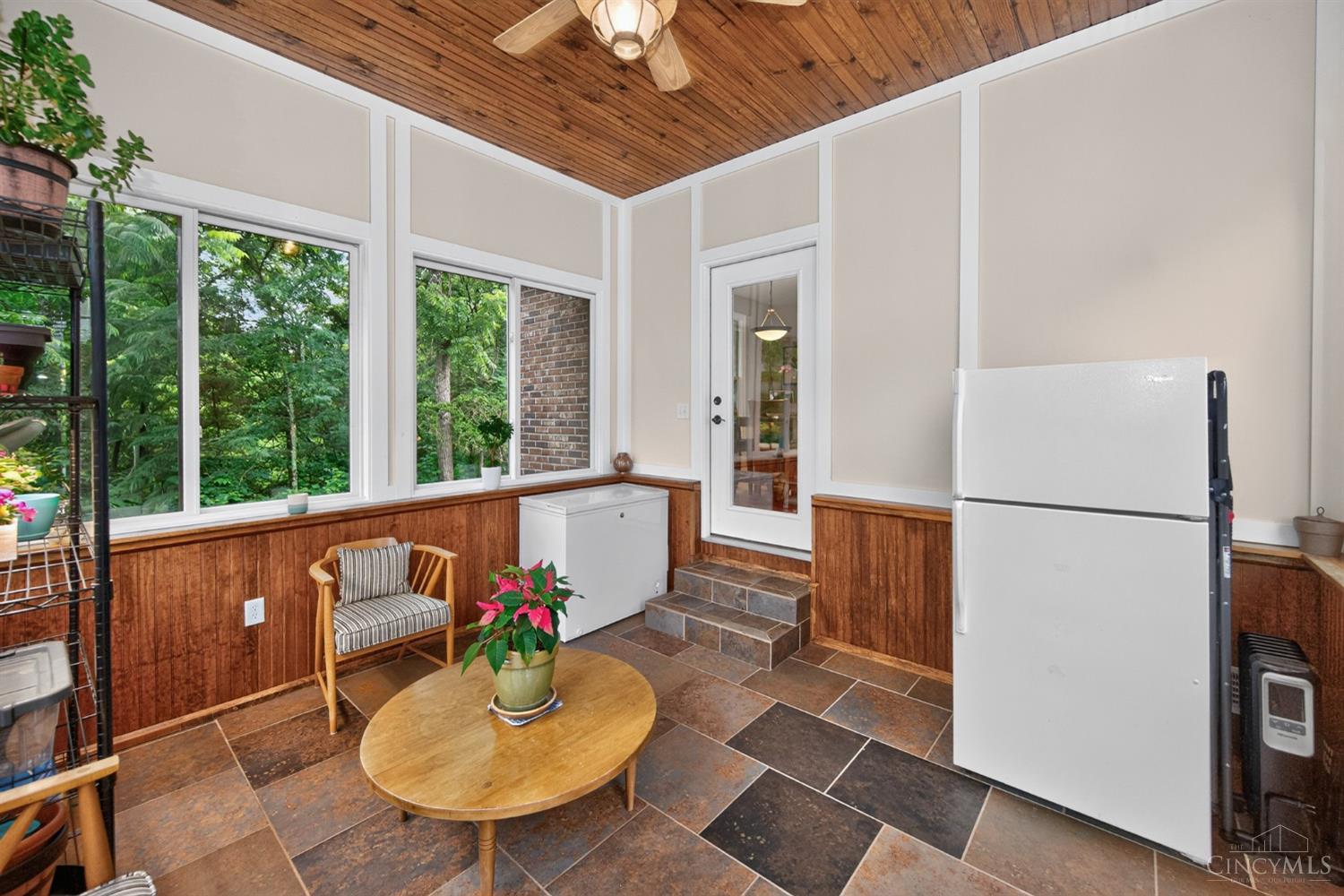 1723 Laurel Glen Court