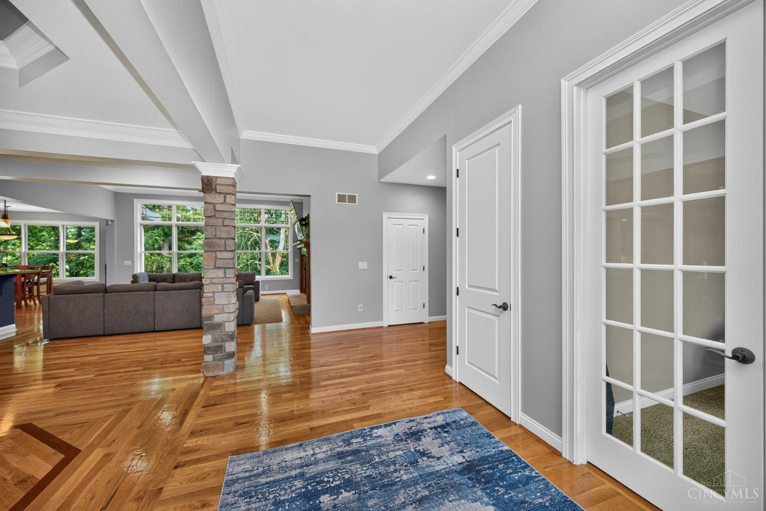 1723 Laurel Glen Court