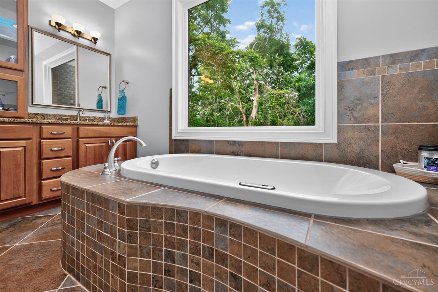 1723 Laurel Glen Court