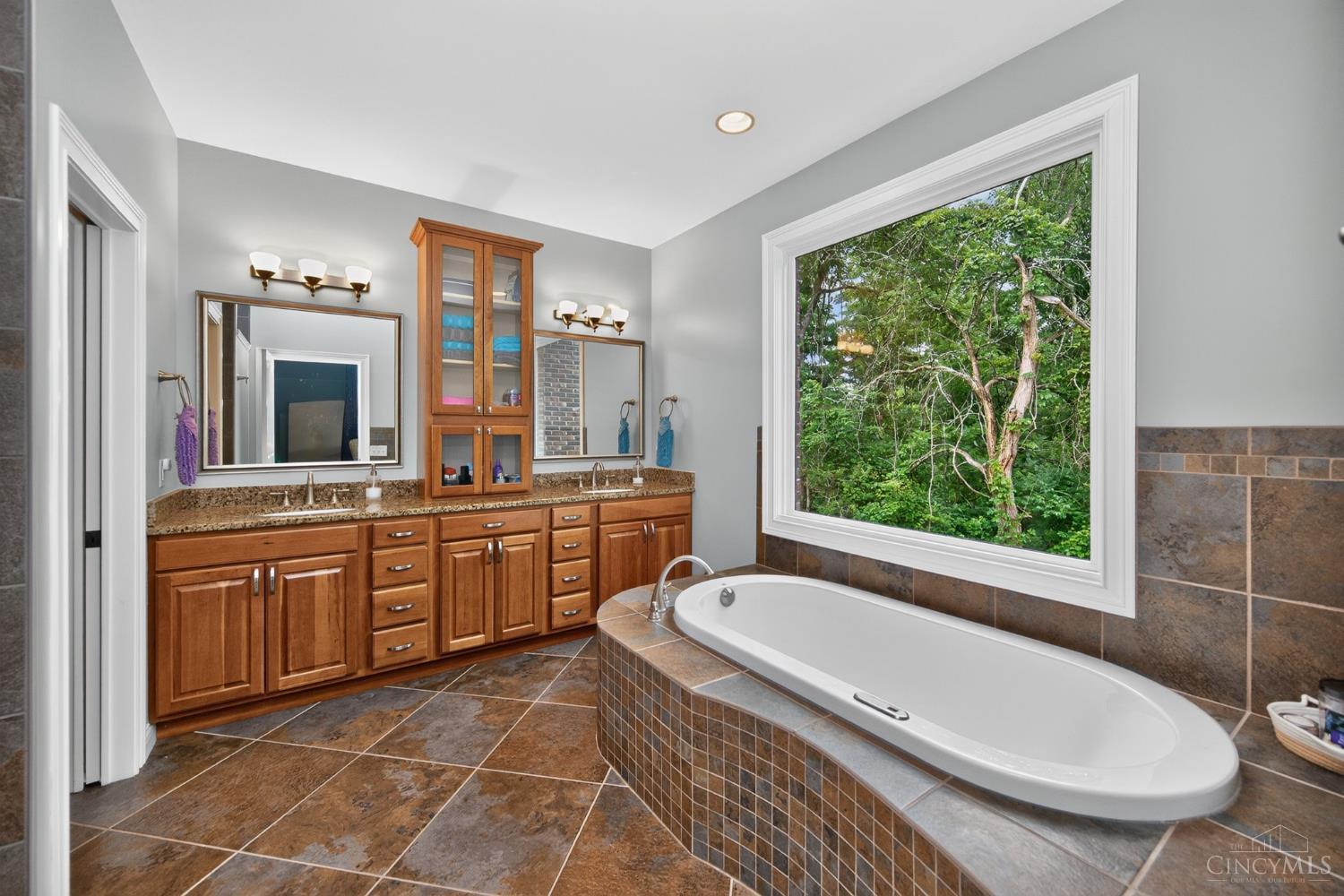 1723 Laurel Glen Court
