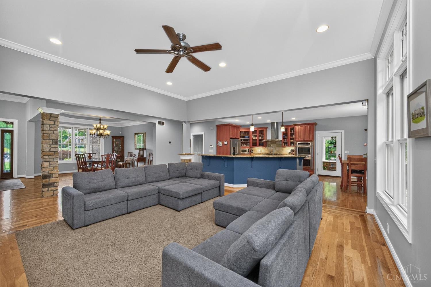 1723 Laurel Glen Court