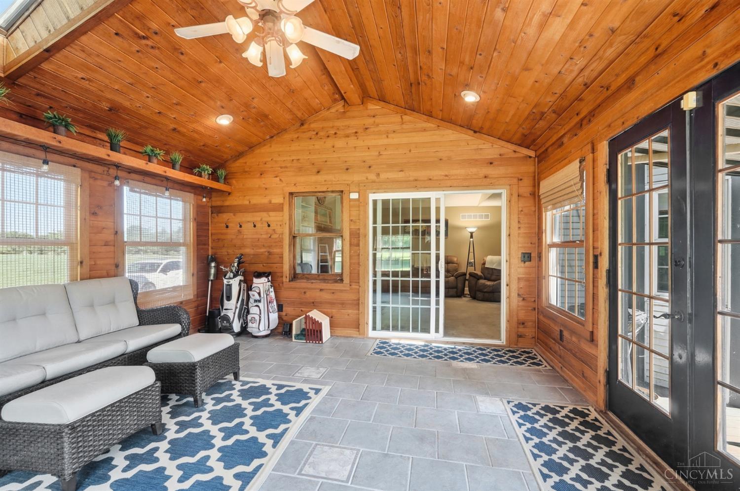 1835 Chardonnay Drive