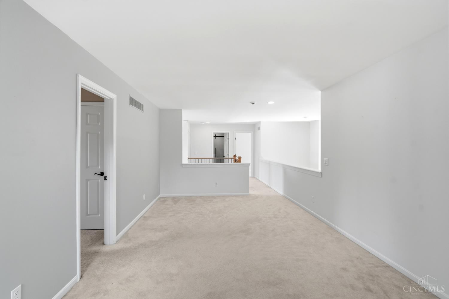 7945 Woodglen Drive
