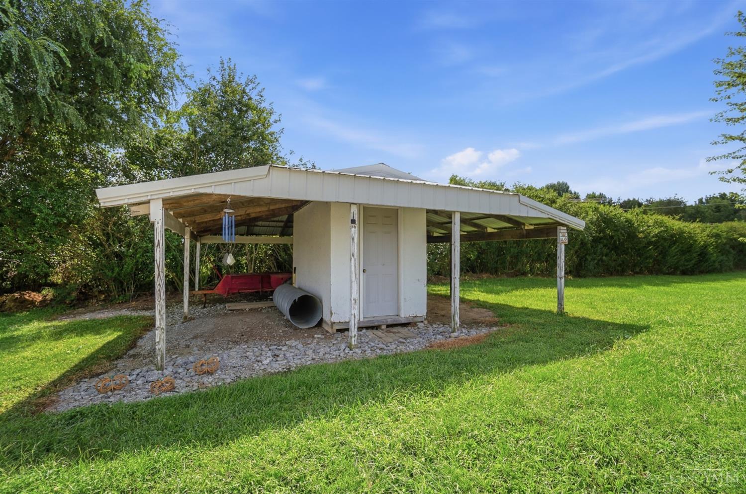 2072 Laurel Lindale Road