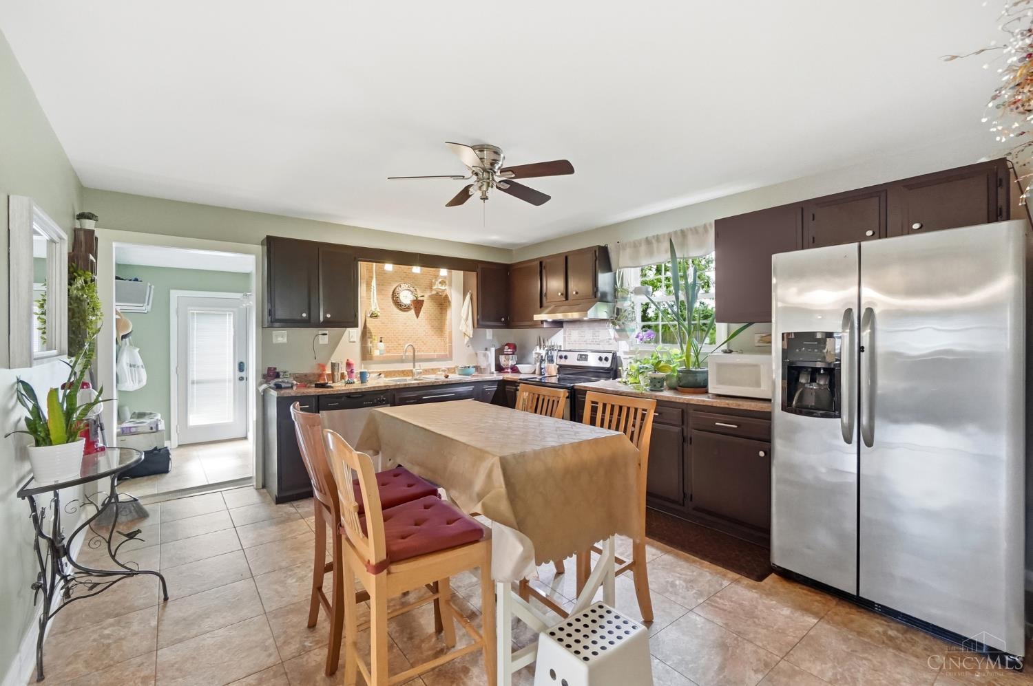 3952 N State Route 42