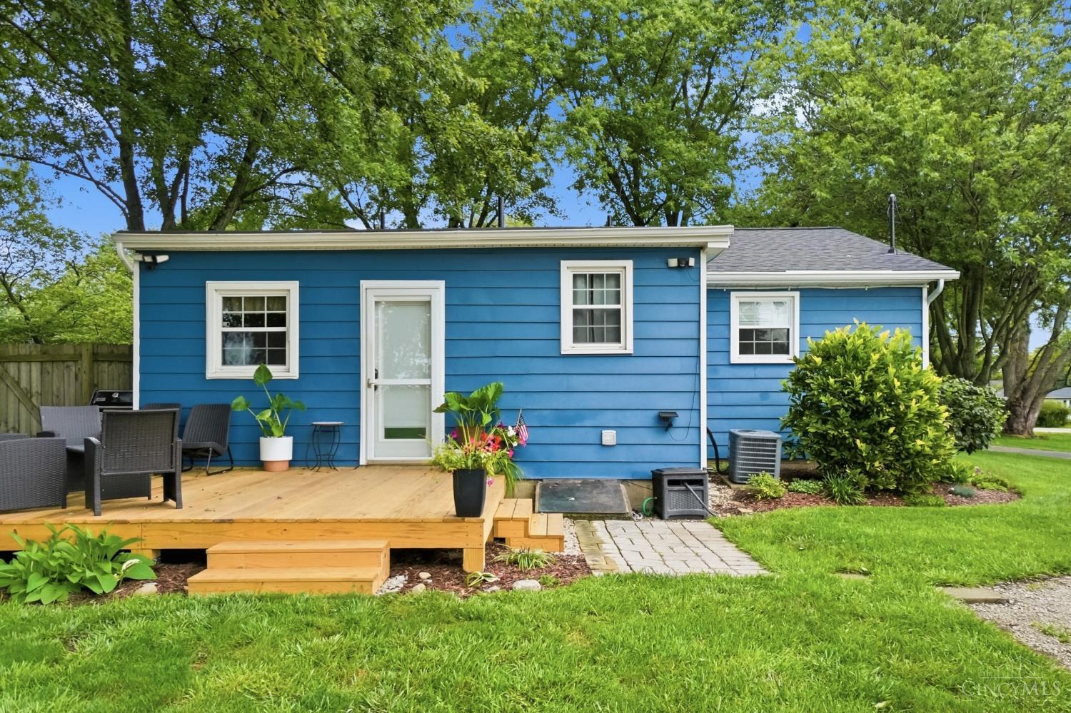 3952 N State Route 42