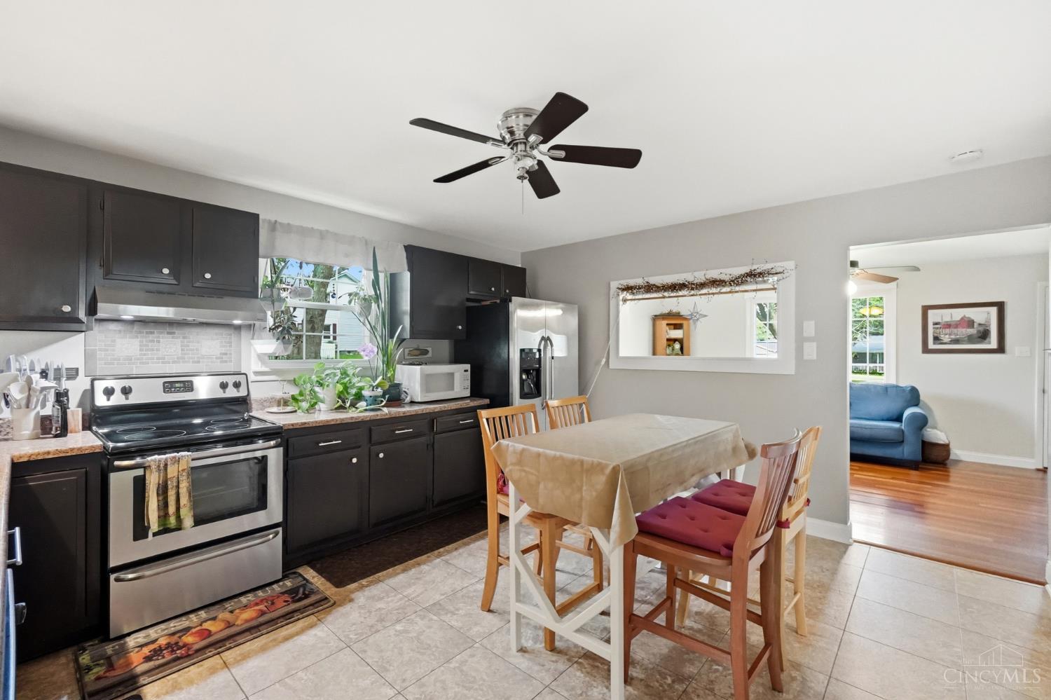 3952 N State Route 42