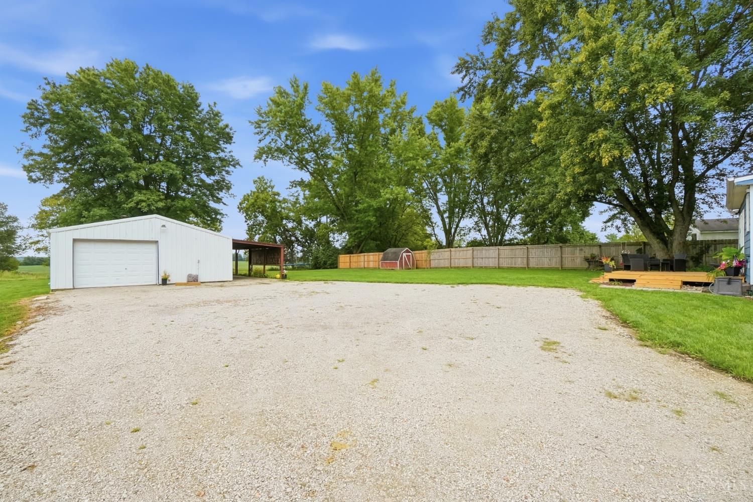 3952 N State Route 42