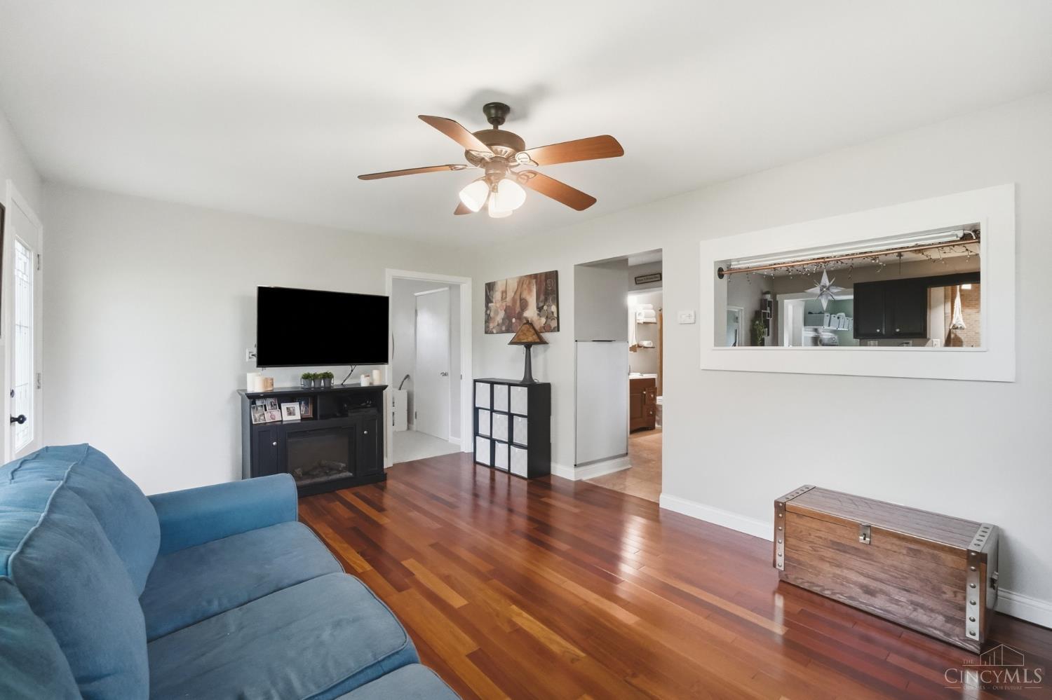 3952 N State Route 42