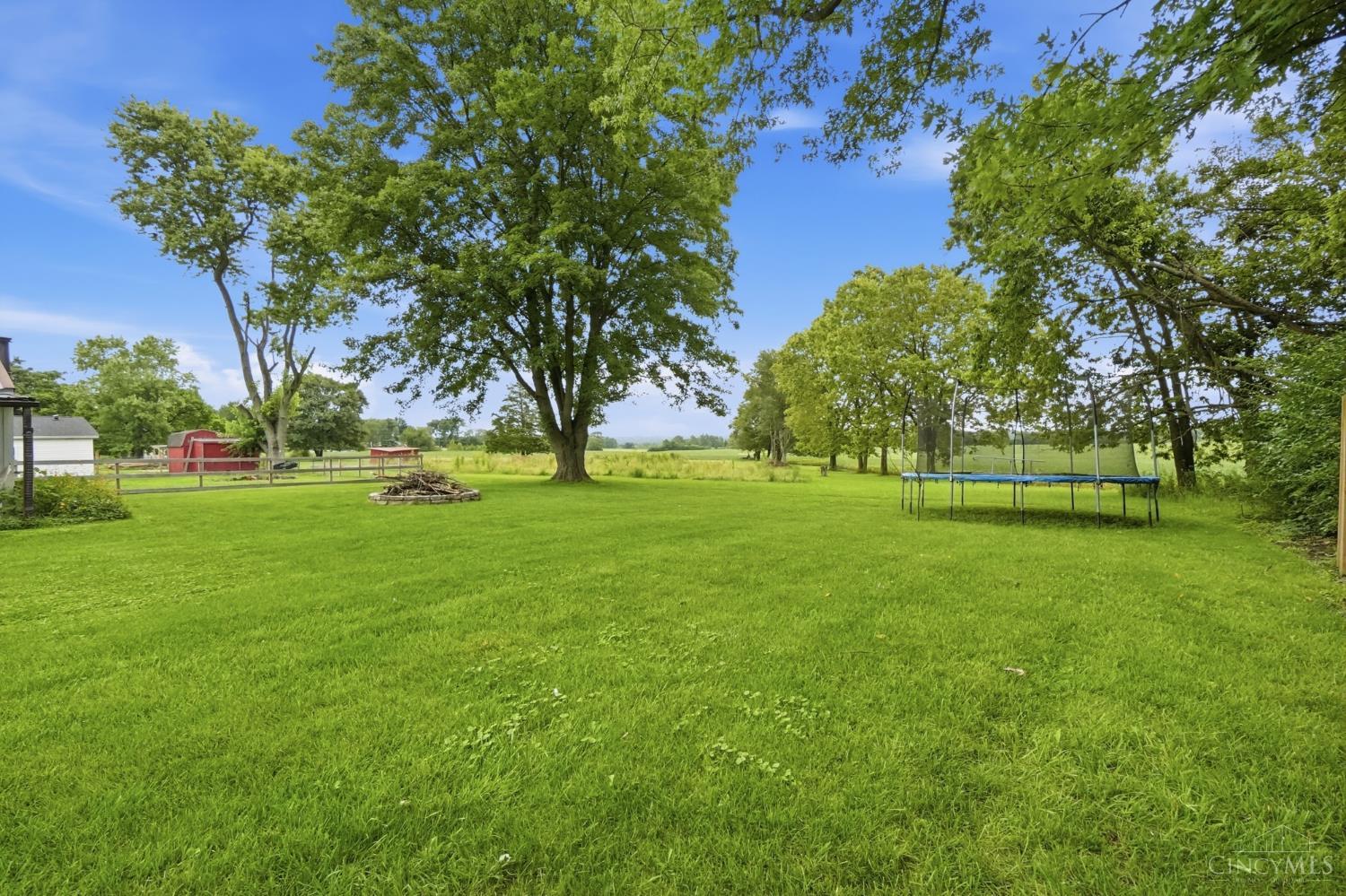 3952 N State Route 42