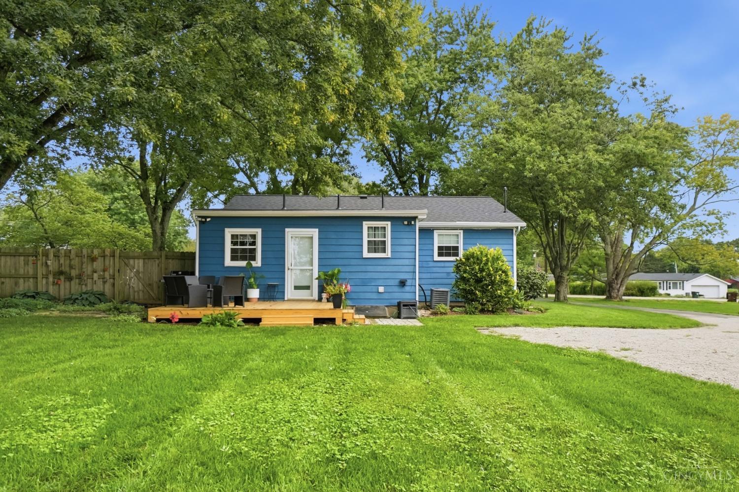 3952 N State Route 42