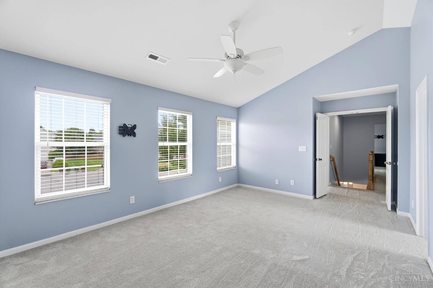 1105 Armitage Court