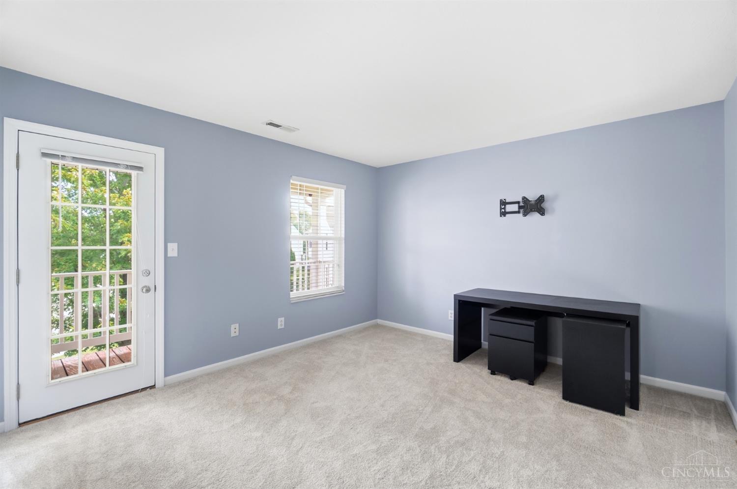 1105 Armitage Court