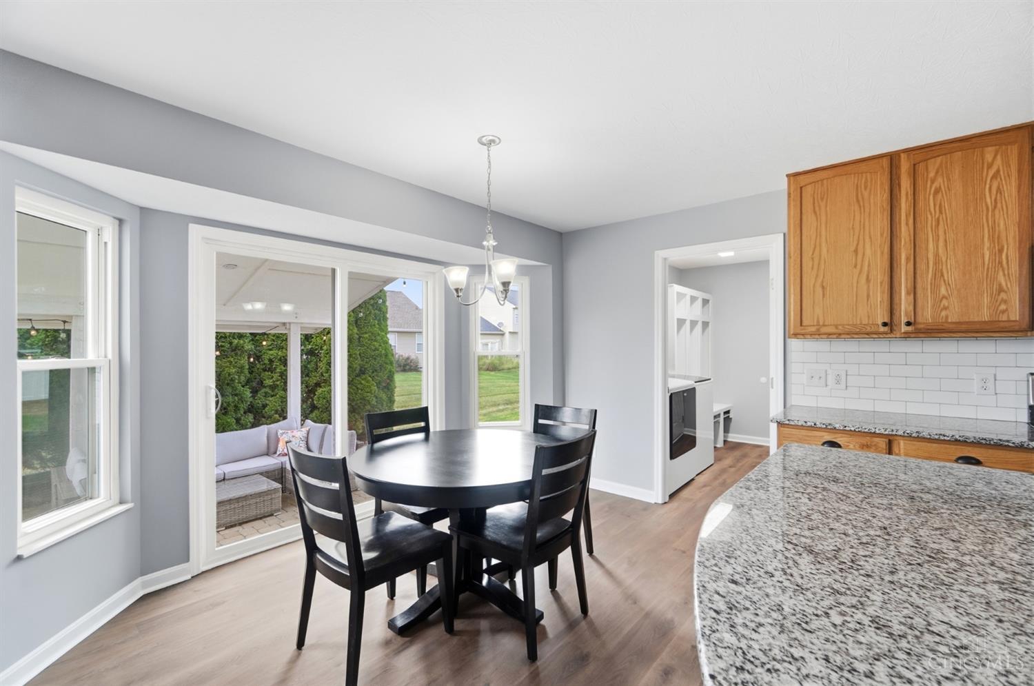 1105 Armitage Court