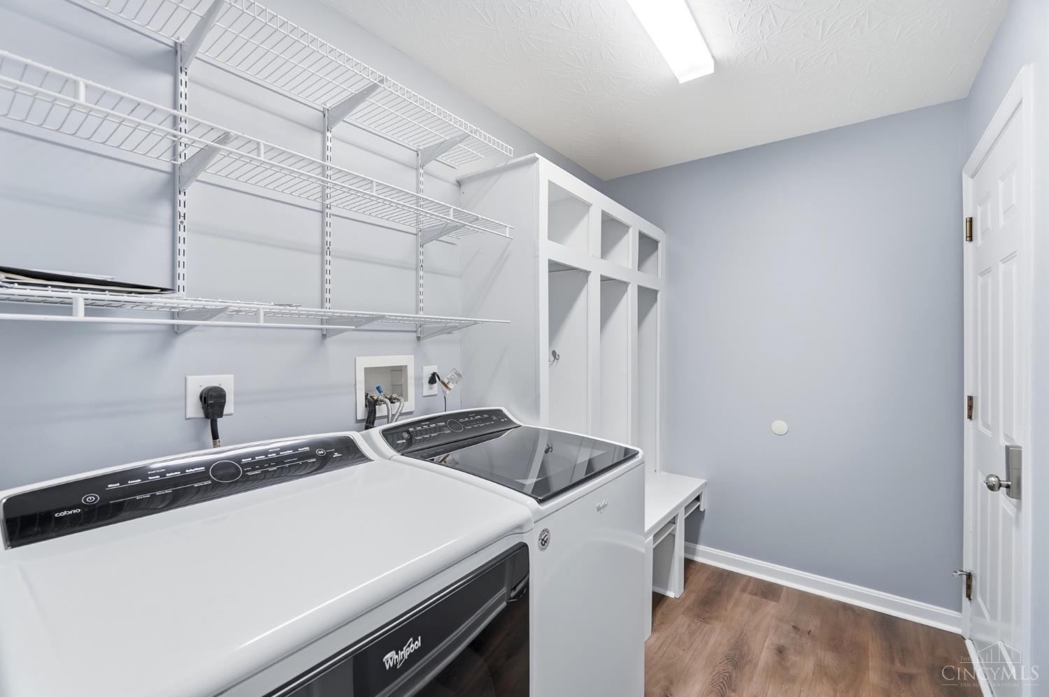 1105 Armitage Court