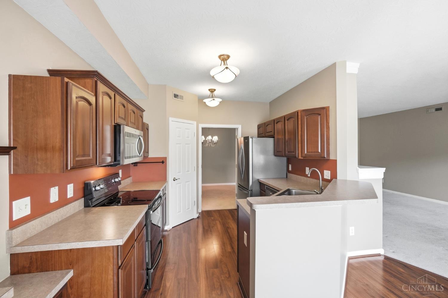 6684 Adena Circle