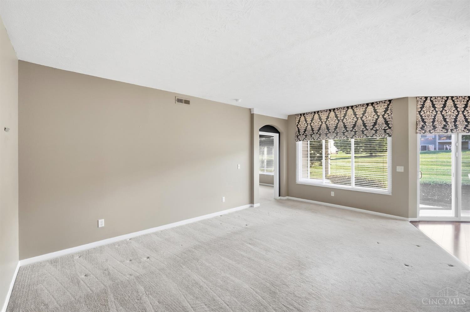 6684 Adena Circle