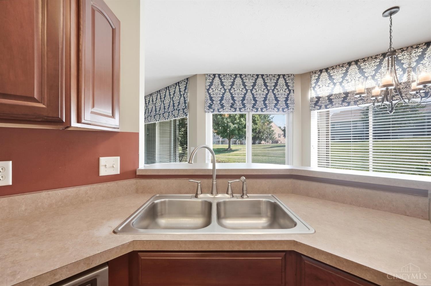 6684 Adena Circle