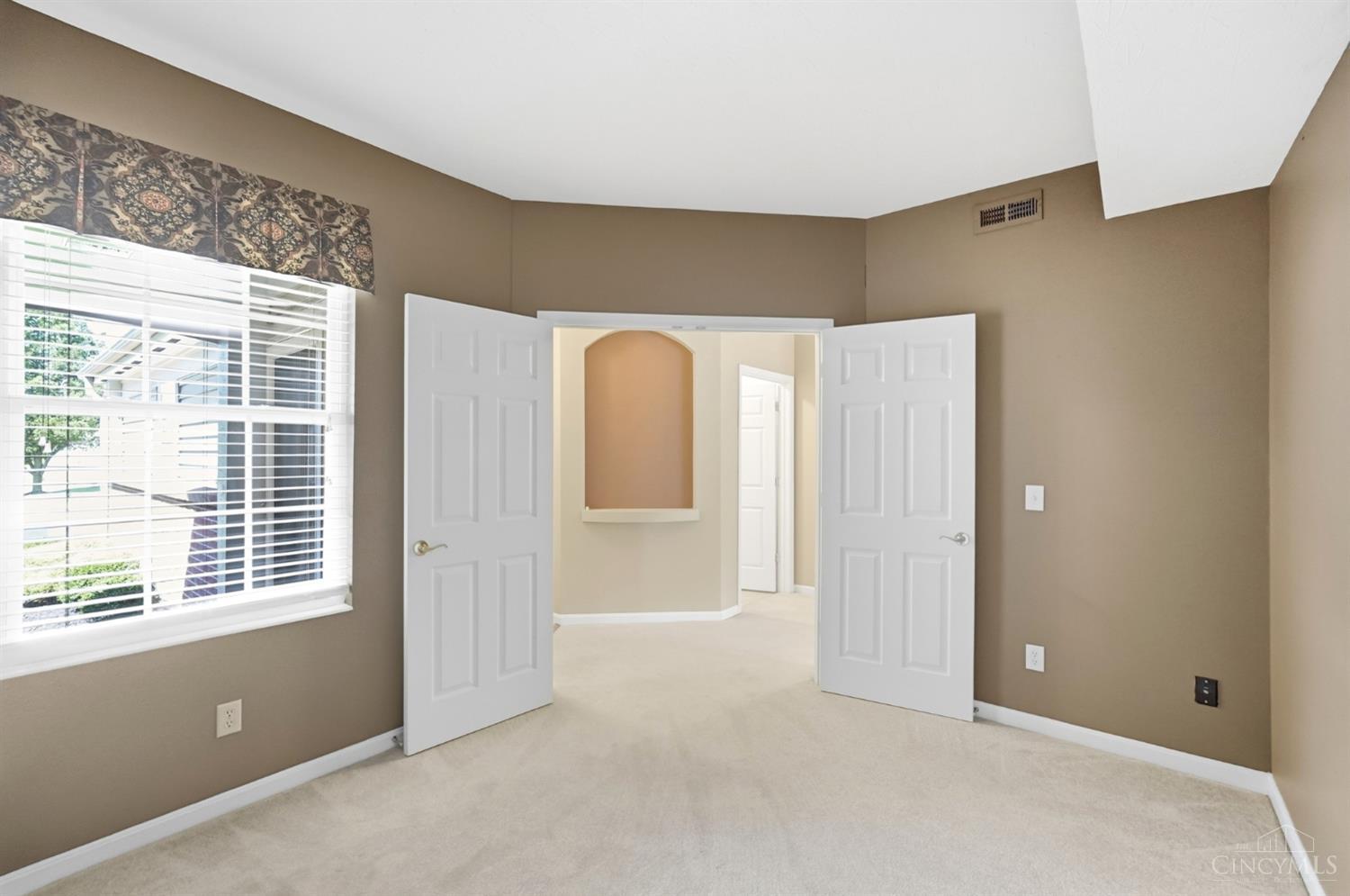 6684 Adena Circle