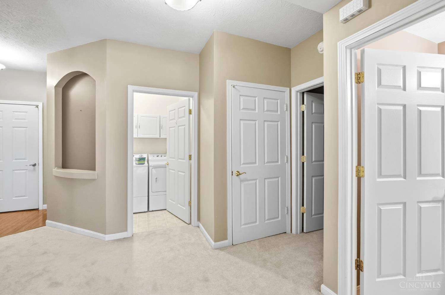 6684 Adena Circle