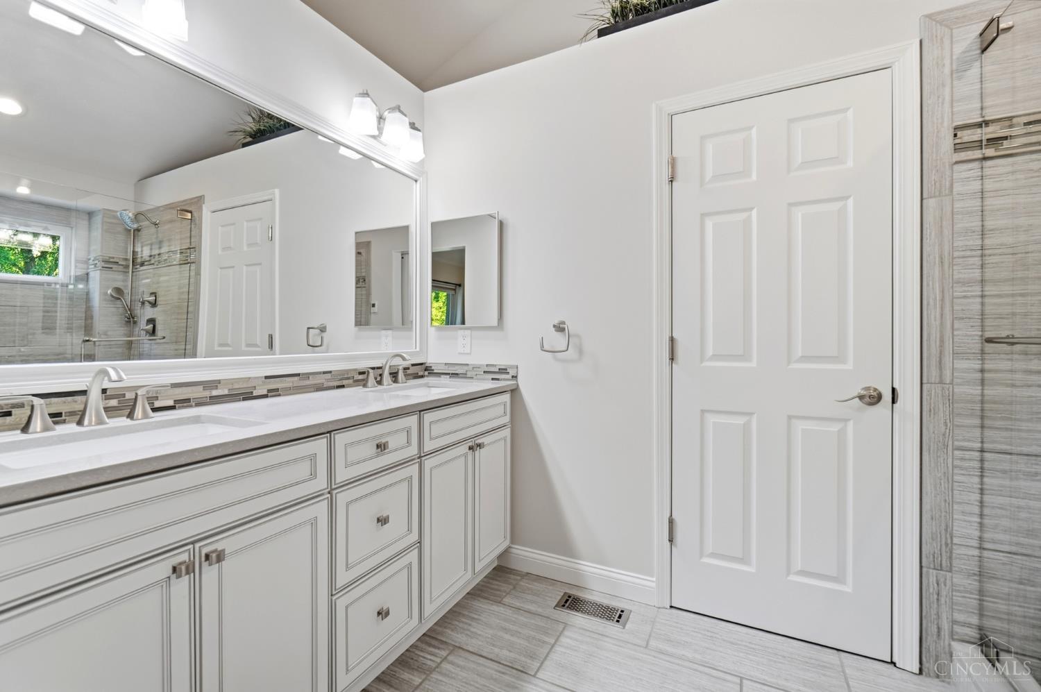 5859 Homecrest Lane