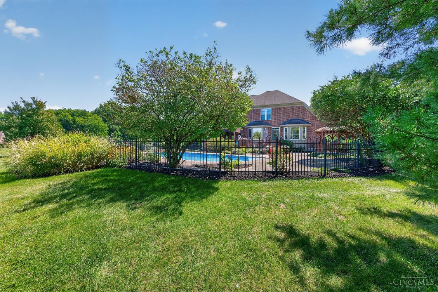 2026 Plumb Lane