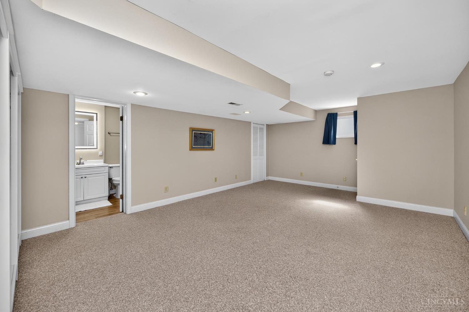2026 Plumb Lane