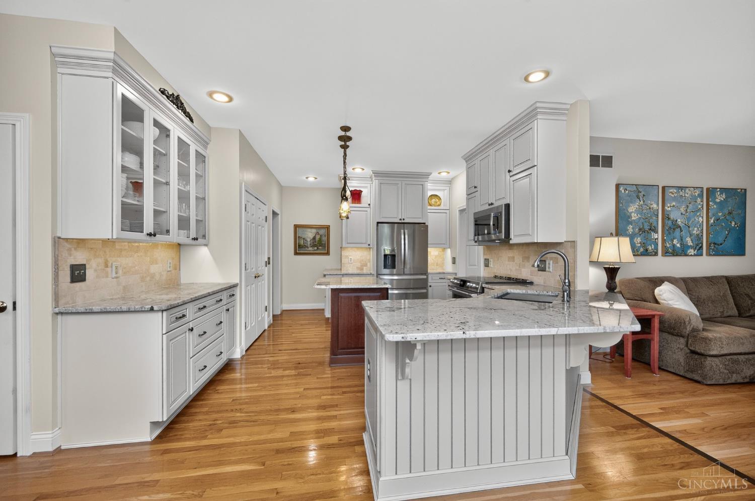 2026 Plumb Lane