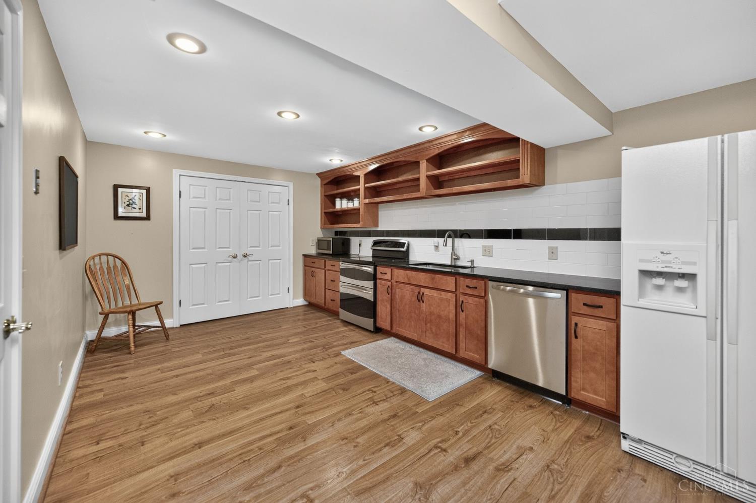 2026 Plumb Lane