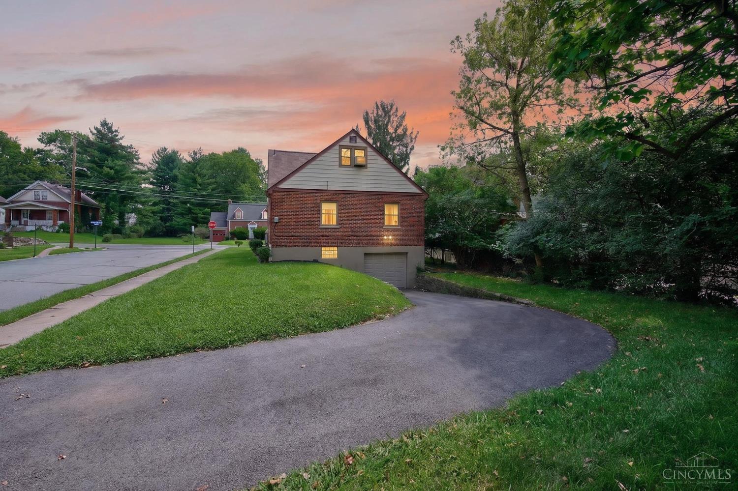 6747 Plainfield Road