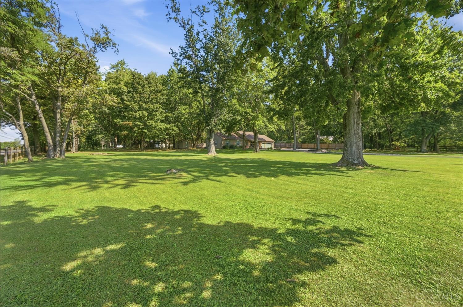 7424 Morrow Cozaddale Road
