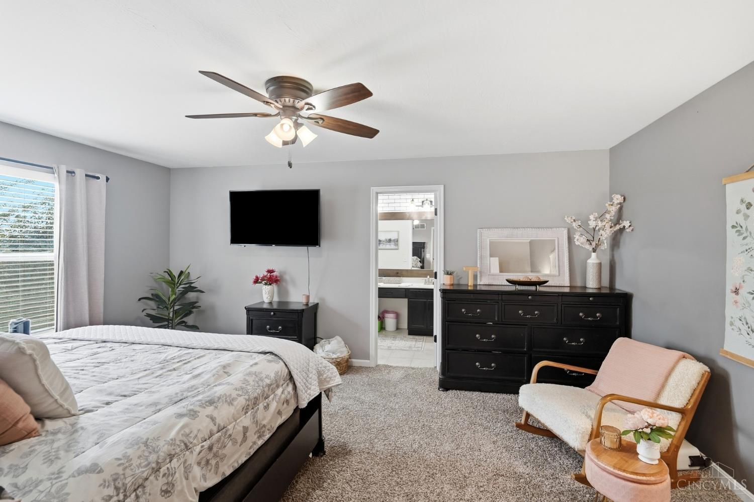 7477 Hunters Creek Lane