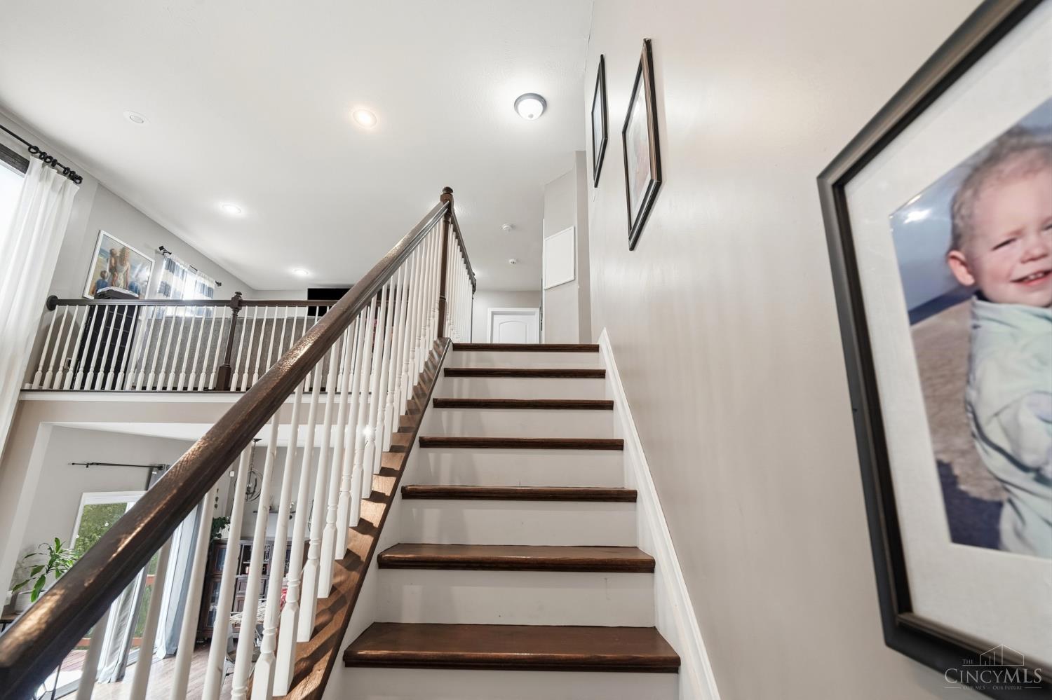 7477 Hunters Creek Lane