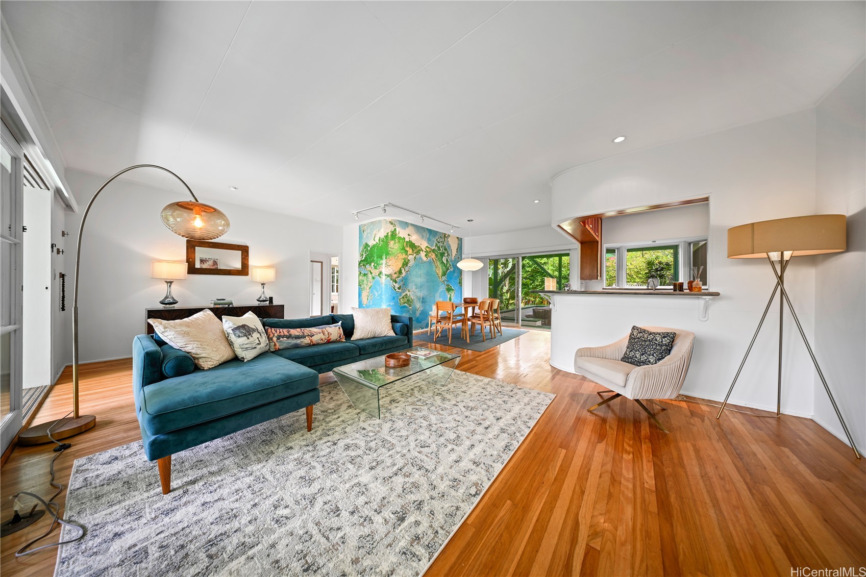 380 Portlock Road