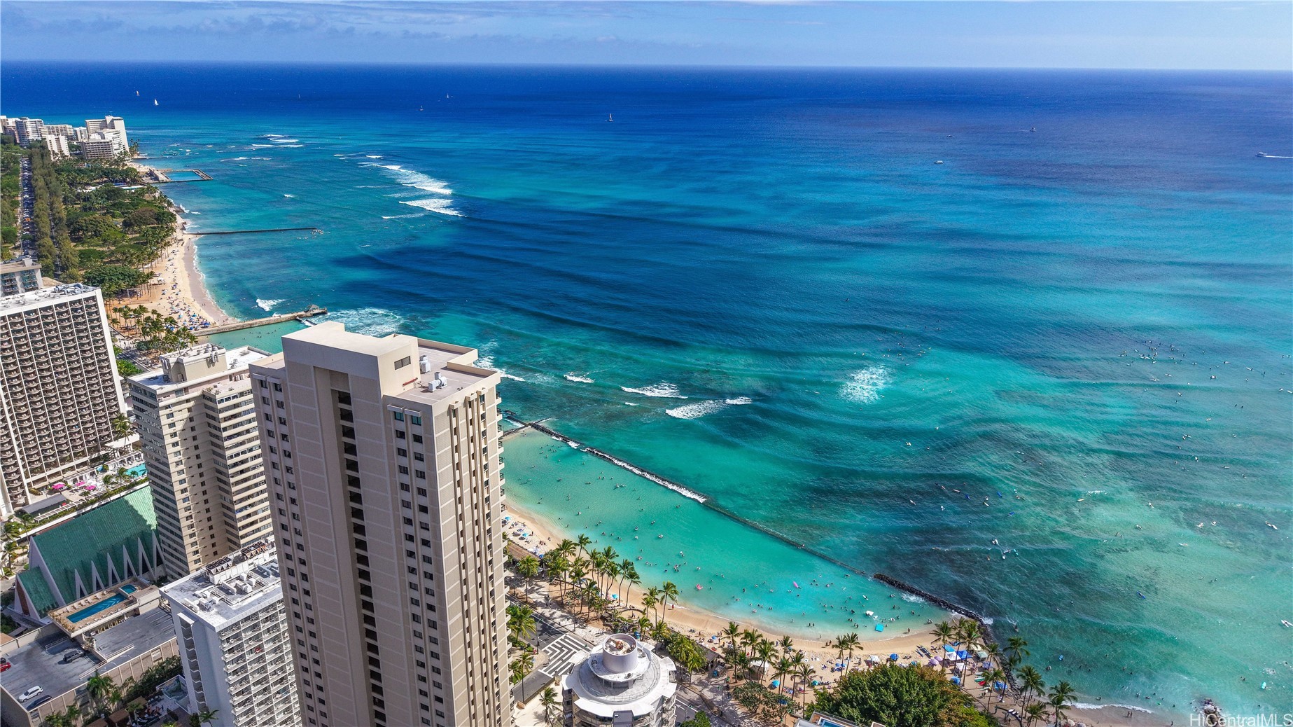 2470 Kalakaua Avenue 2004